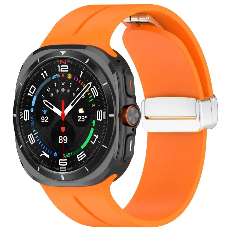 For Samsung Galaxy Watch Ultra 47mm / Ultra 2025 Groove Magnetic Folding Silver Buckle Silicone Watch Band